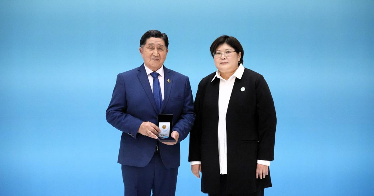 Астанада Президент атынан Конституцияның 30 жылдығына арналған мерейтойлық медальдар табысталды