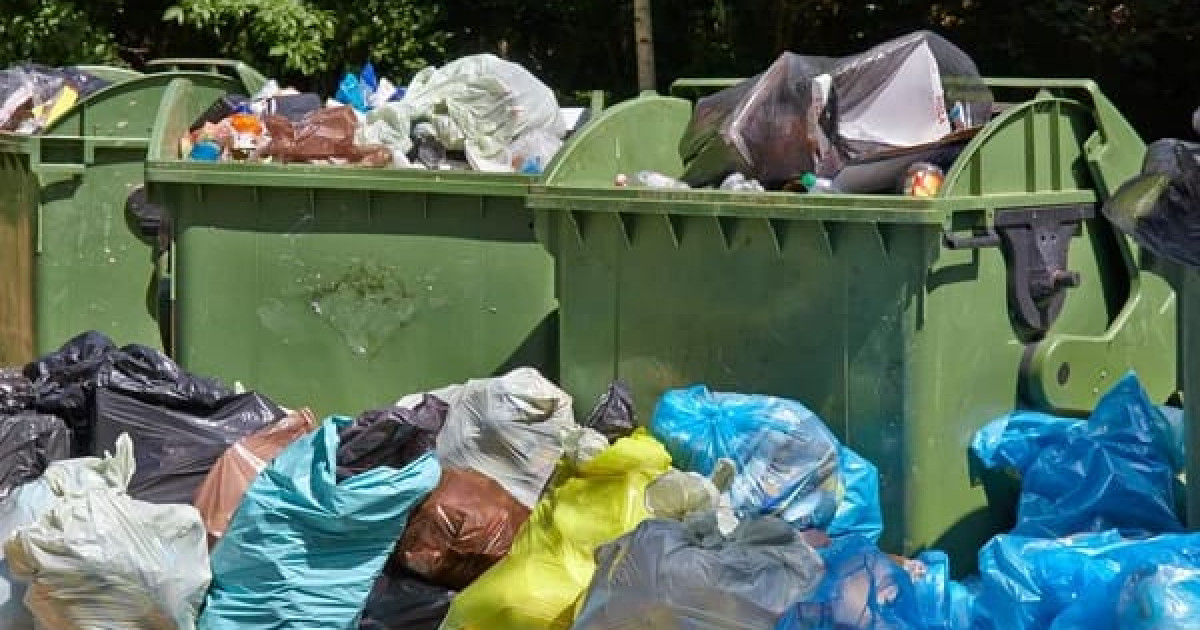 Батыс Қазақстанда әйел адам нәрестесін қоқысқа лақтырып кеткен