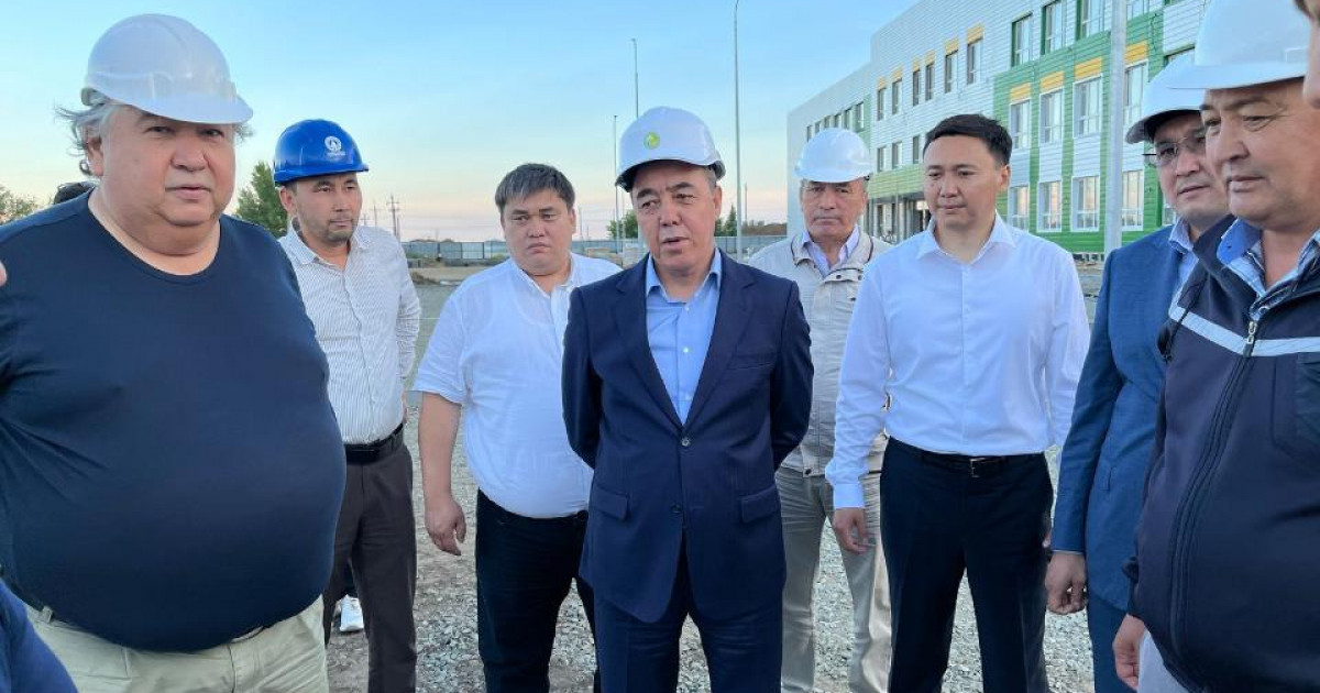 БҚО әкімі «Келешек мектептер» жобасы аясындағы құрылыс жұмыстарын тексерді