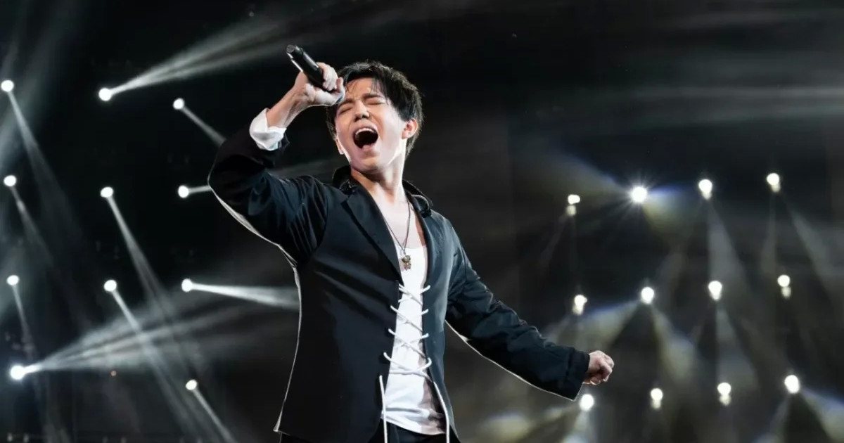 Димаш Құдайбергеннің Мексикада жеке шоуы өтеді