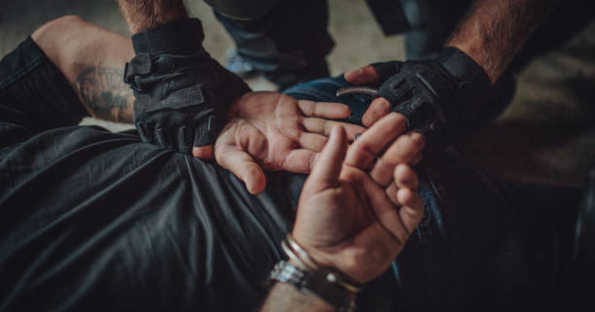 Қазақстанға 770 келі есірткі алып кірмек болған екі шетел азаматы сотталды