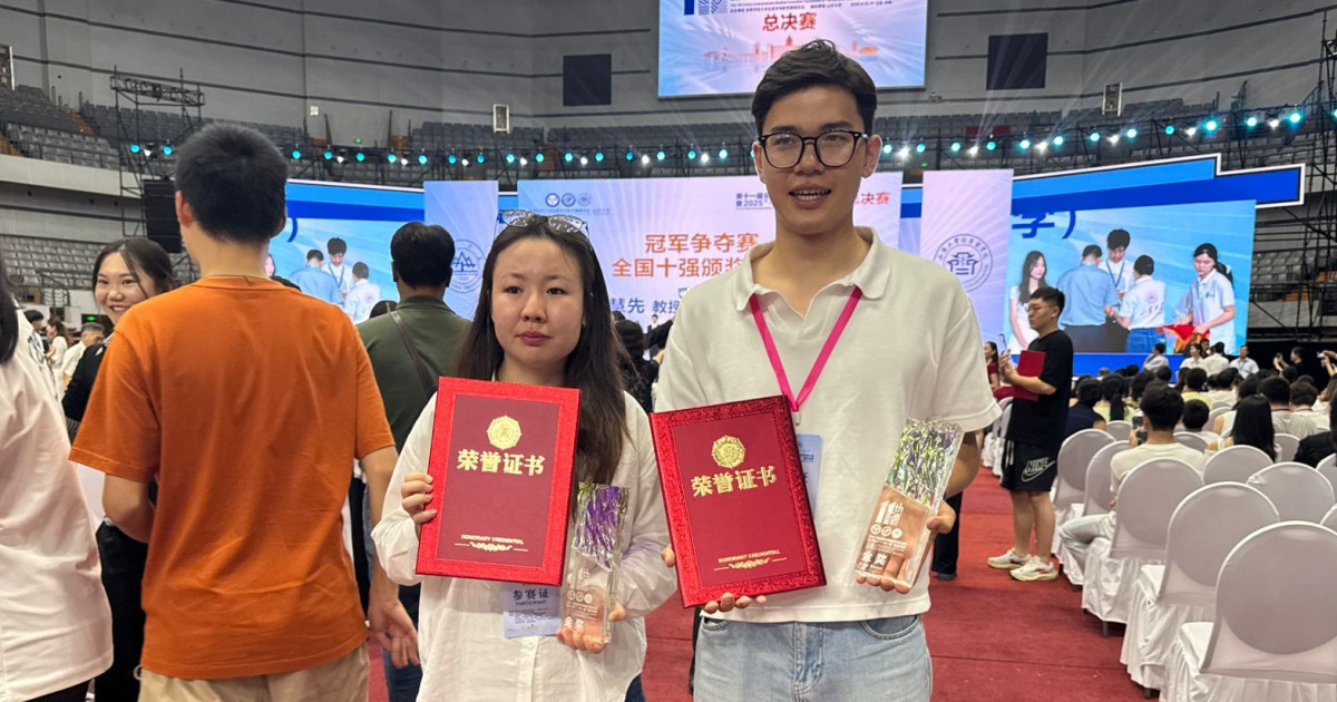 ҚазҰУ студенттері халықаралық ғылыми жарыста екі алтын медаль жеңіп алды