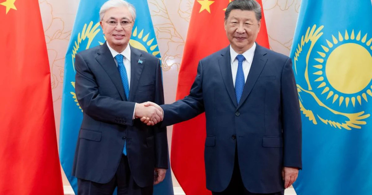 Қытайлық БАҚ Тоқаев пен Си Цзиньпиннің кездесуі туралы: сенім, символизм мен жаңа келісімдер