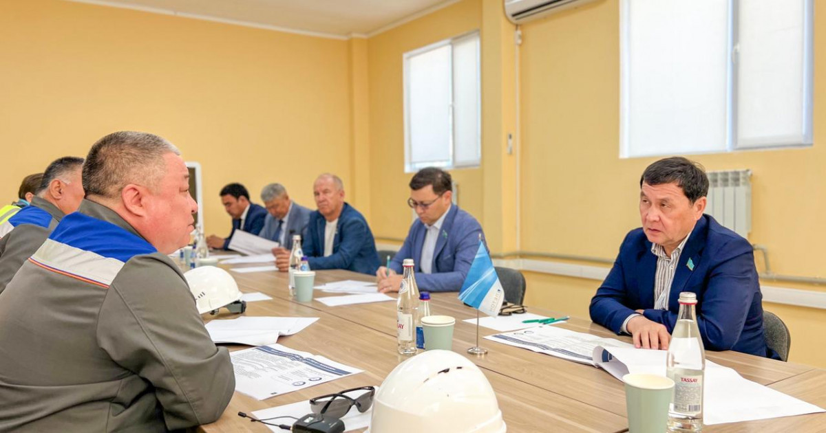 Жаңаөзенде газ өңдеу зауыты салынып жатыр