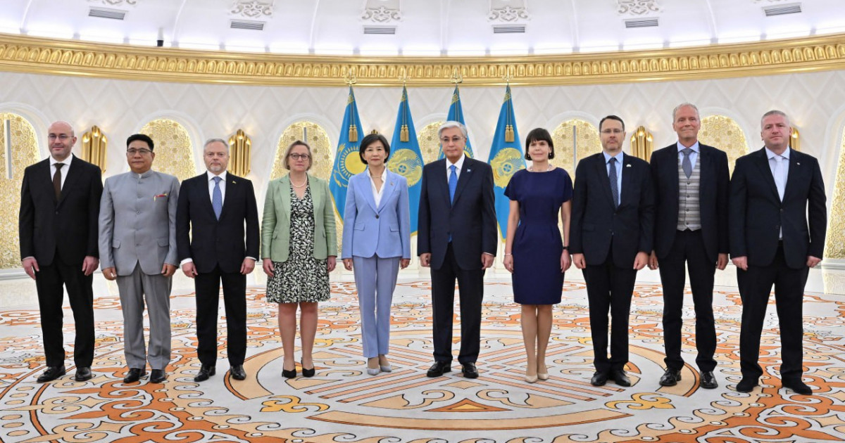 Президент бірқатар мемлекеттің елшілерінен сенім грамоталарын қабылдады