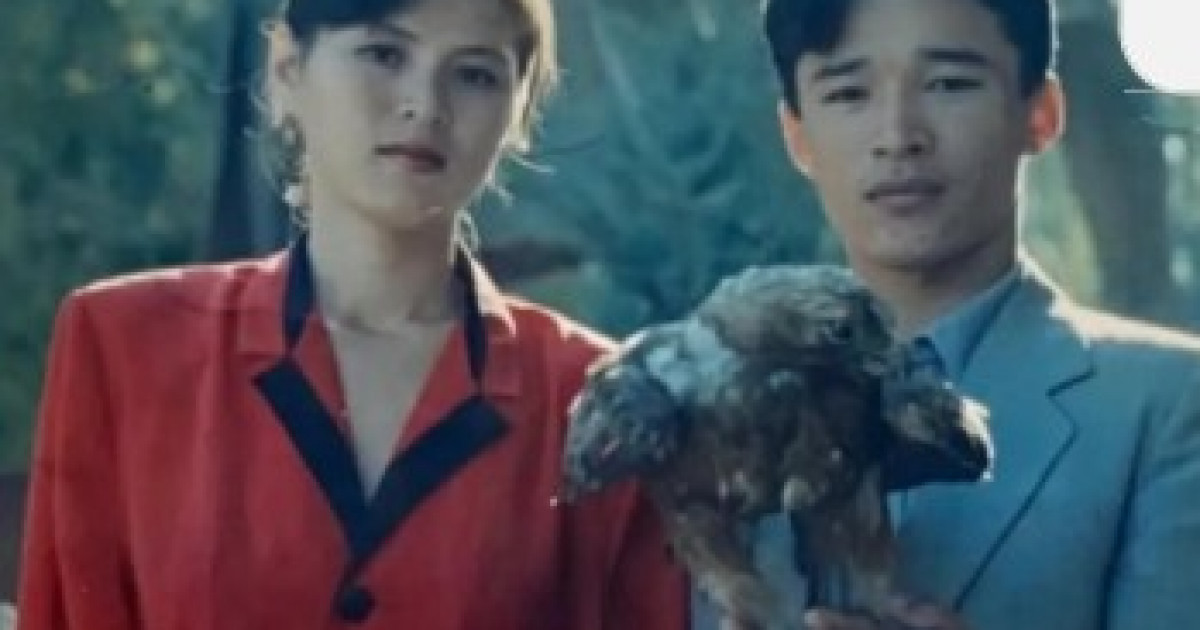 «Сен – періштесің!»: Оразалы Досбосыновтың ұлы әкесінің өлеңін жариялады (фото)