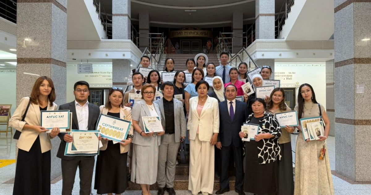 Тұңғыш рет кітапханашы ақындар арасында жыр мүшәйрасы өтті