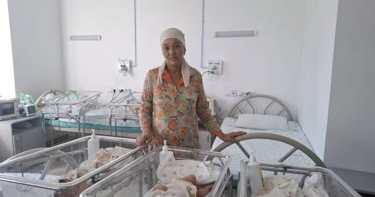 Түркістан облысында 43 жастағы әйел үшем босанып, 11 баланың анасы атанды