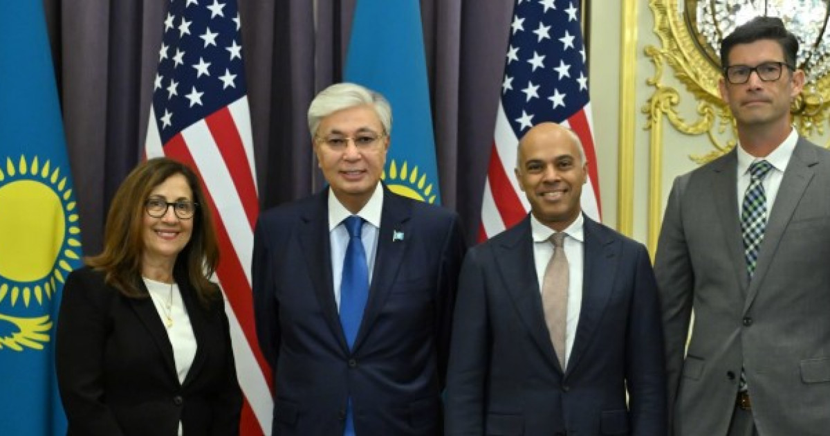 Қасым-Жомарт Тоқаев Амит Севакты қабылдады