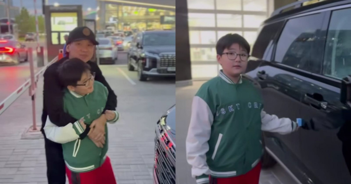 «Құттықтап қойыңыздар»: Қайрат Нұртас 10 жастағы ұлына су жаңа көлік әперді