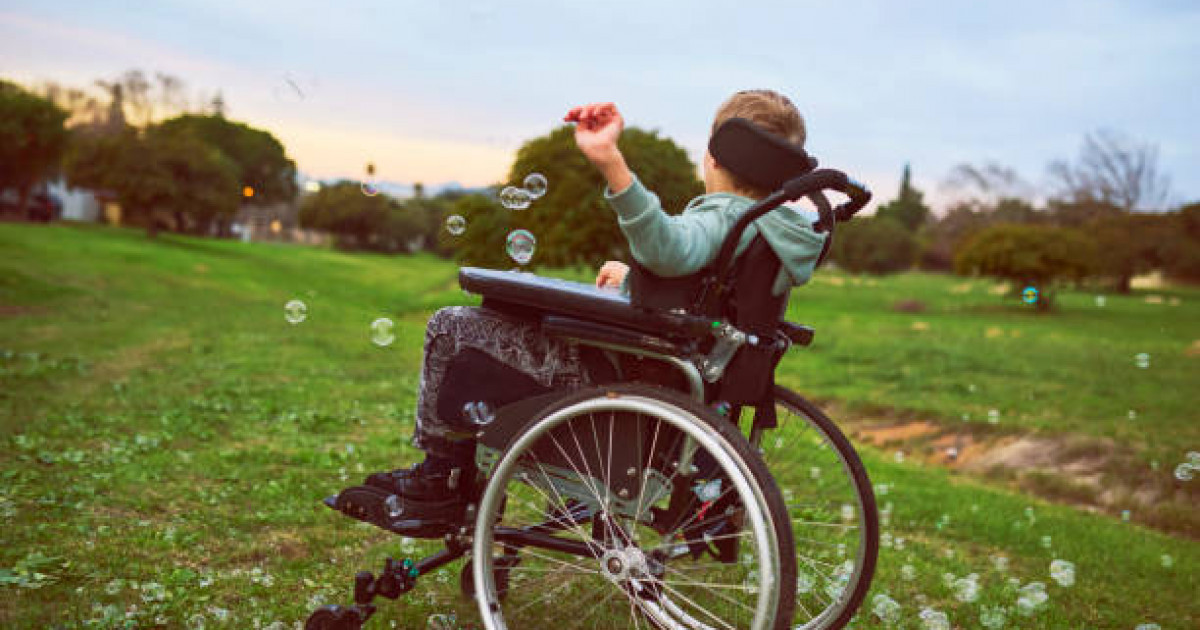 Мүмкіндігі шектеулі балаларды қолдауға арналған жаңа Заң қабылданады