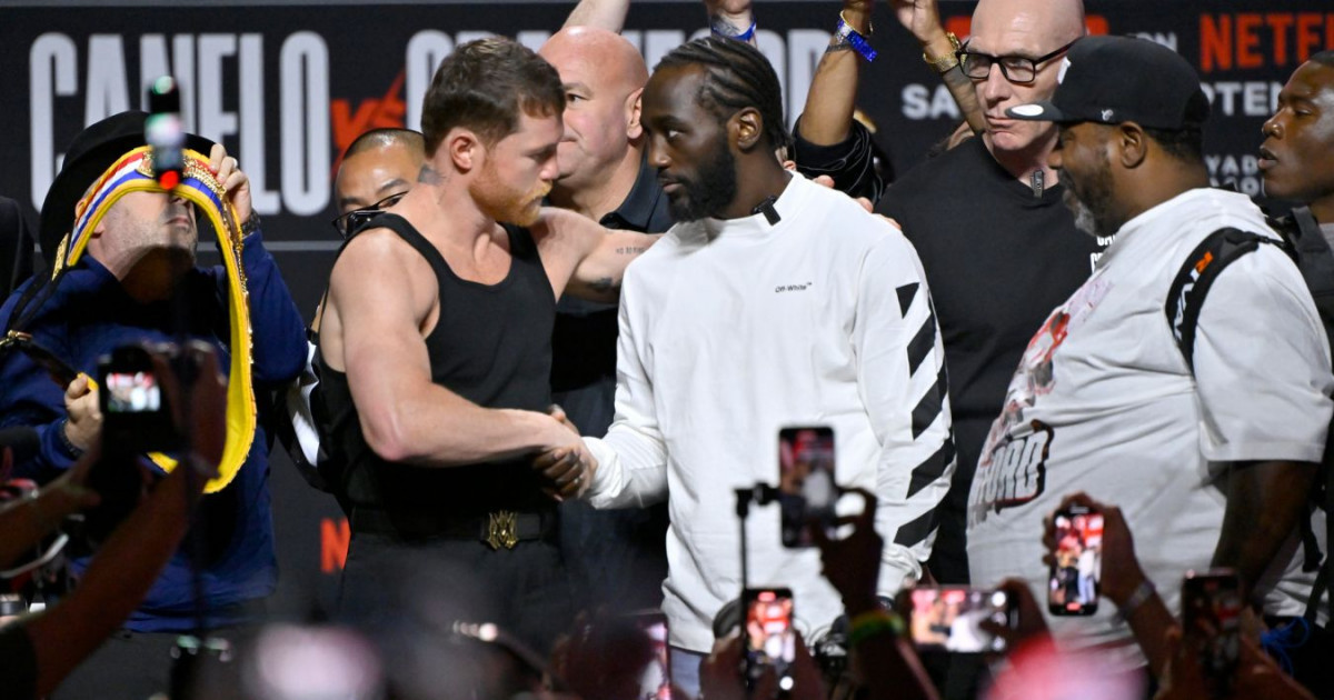 Теренс Кроуфорд Сауль Альваресті жеңіп, абсолютті әлем чемпионы атанды