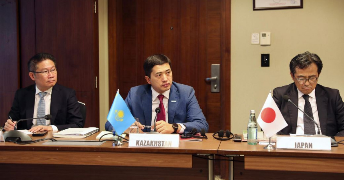 Азиялық мәдени кеңестің отырысына қатысты