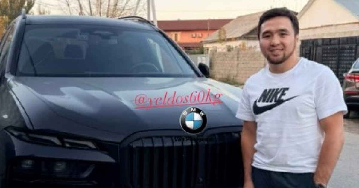 Елдос Сметов қымбат көлігін көрсетті