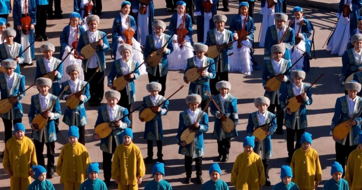 Оқушылар «Атамекен» әнін шырқады