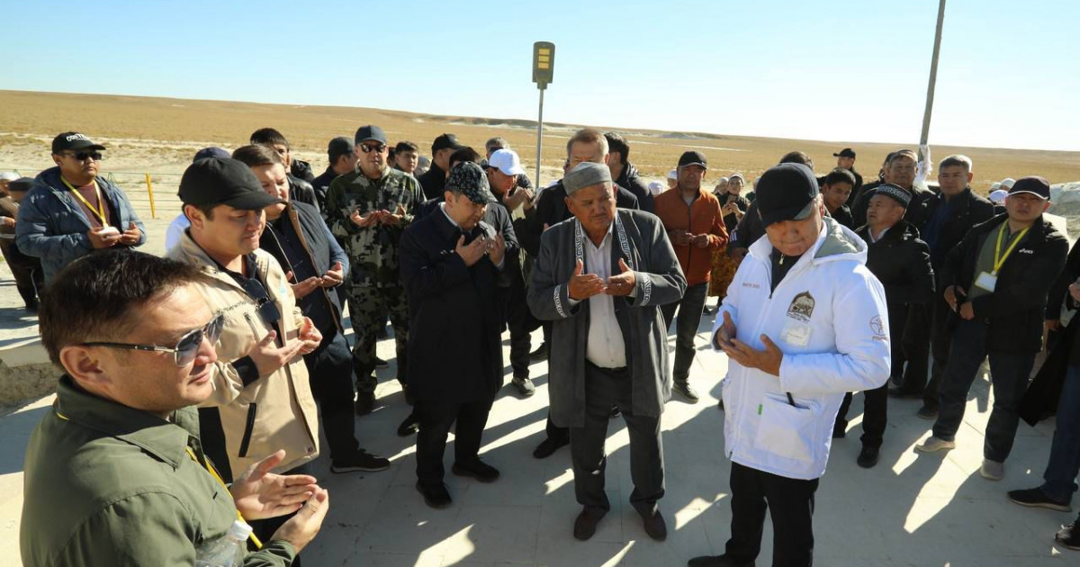 Маңғыстауда Бекет атаның 275 жылдық мерейтойына 10 мыңнан астам адам жиналды