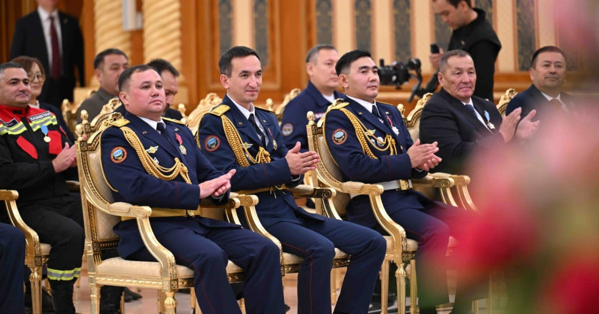 Президент: Өзгенің өмірін сақтау үшін өз басын қатерге тігу – нағыз ерлік