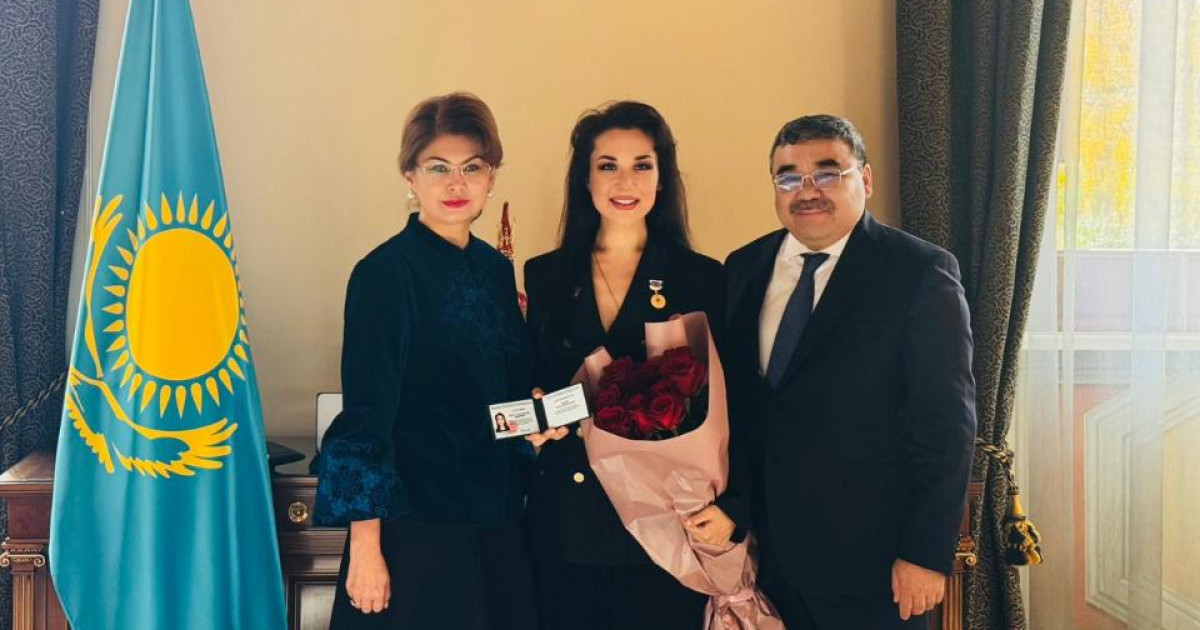 Президенттің Жарлығымен опера әншісі Мария Мудряк мемлекеттік марапат иеленді