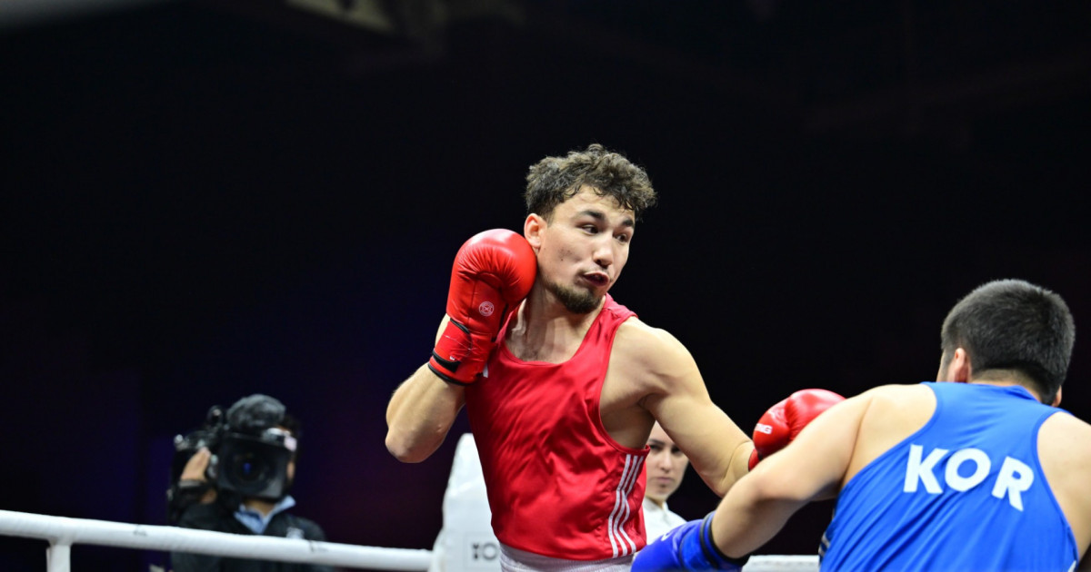 Боксшы Санжарәлі Бегалиев Әлем кубогының жартылай финалына өтті