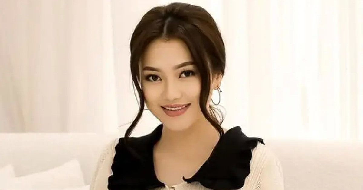 «Лайк басып, құттықтағандарға 100 мың теңге беремін!»: Ерке Есмахан туған күнін өзгеше тойлап жатыр