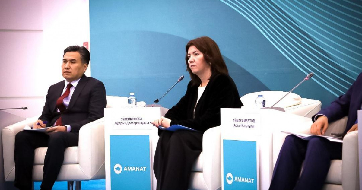 Педагогтерді аттестаттау қағидалары қайта қаралады: министр маңызды мәлімдеме жасады