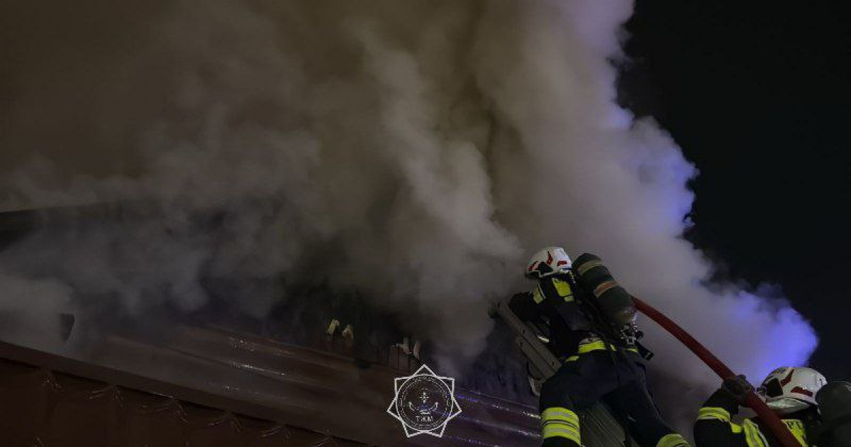 Шымкентте монша өртенді