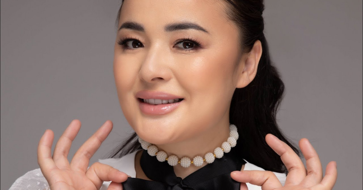 «Тұрсынбек Қабатов оның күйеуіне жұмыс берді»: Мөлдір Мұқанова киносын сынаған әншіге жауап берді