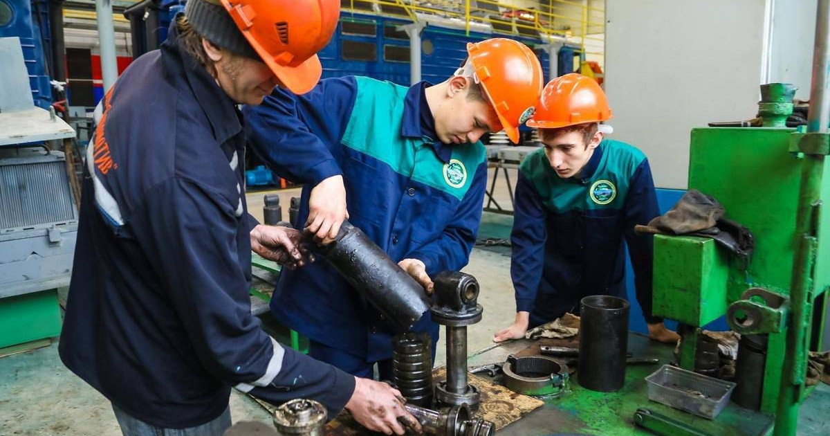 Жұмысшы мамандықтары жылы аясында 150-ден астам колледж студенті шетелде білім алып, тәжірибе жинады