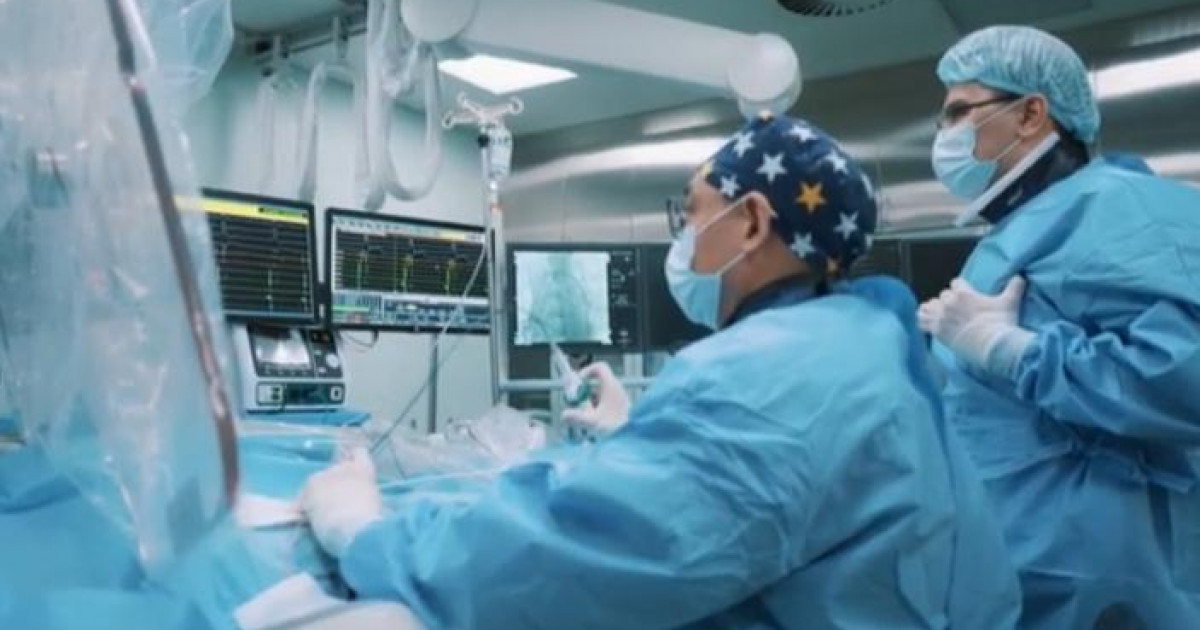 Энергетикалық сусын ішкен 34 жастағы науқасқа жүрек трансплантациясы жасалды