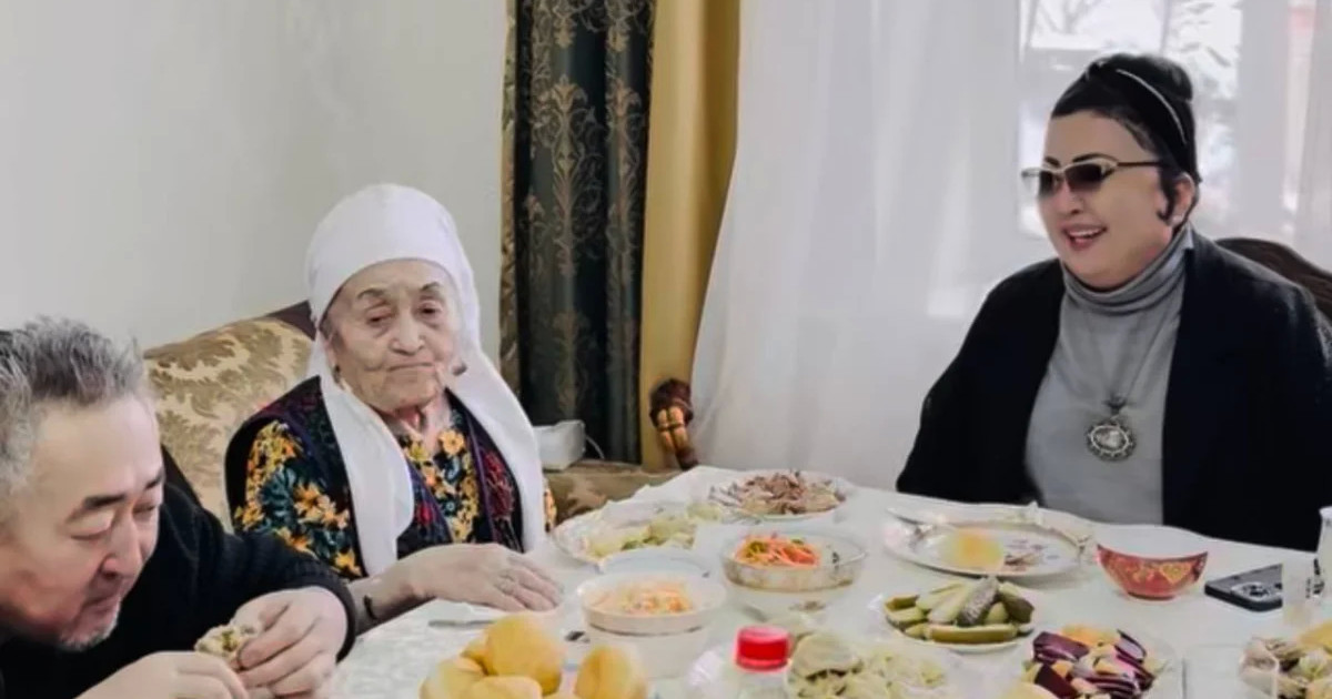 «Қара шаңыраққа келдім»: Мақпал Жүнісова отбасылық видео жариялады