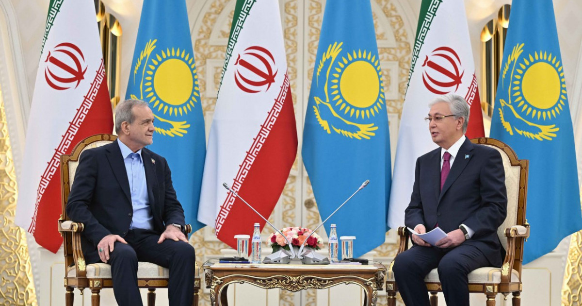 Қасым-Жомарт Тоқаев пен Масуд Пезешкиан келіссөз жүргізді
