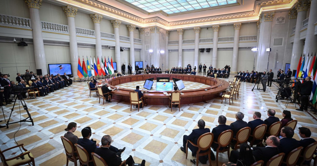 Мемлекет басшысы: «Кедендік реттеу және мемлекеттік қадағалау шаралары ұйым ішіндегі кейбір шешімдерді өткізу құралы ретінде қолданылмауға тиіс»