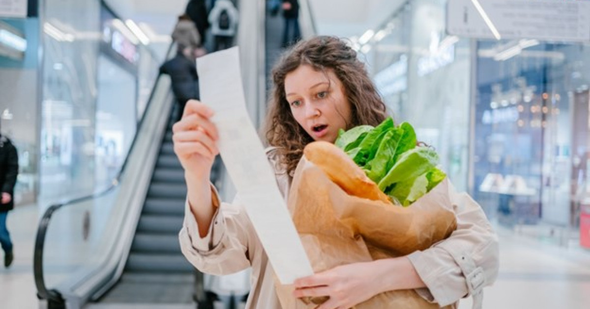 Президент «инфляция жоқ» дейді, халқының 70%-ы оған сенбейді