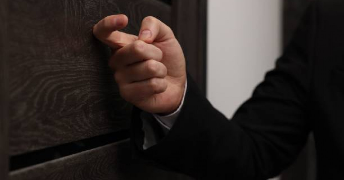 Шымкентте 12 жеке сот орындаушы лицензиясынан айырылды