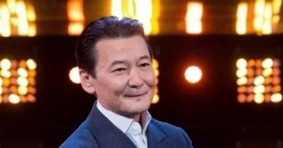 «Сіздердің ниет, дұғаларыңыздың арқасы»: Қыдырәлі Болманов марапат алды (видео)