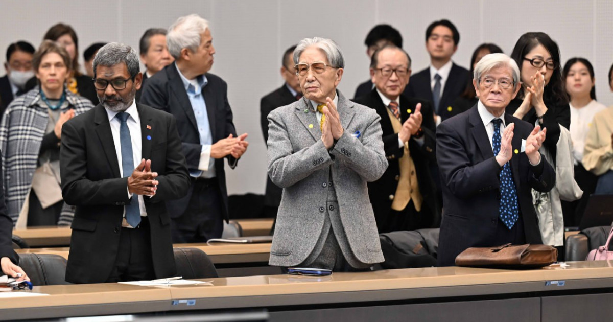 Тоқаев: Жаһандық қауіпсіздік жүйесін ядролық қарумен ұстап тұруға болмайды