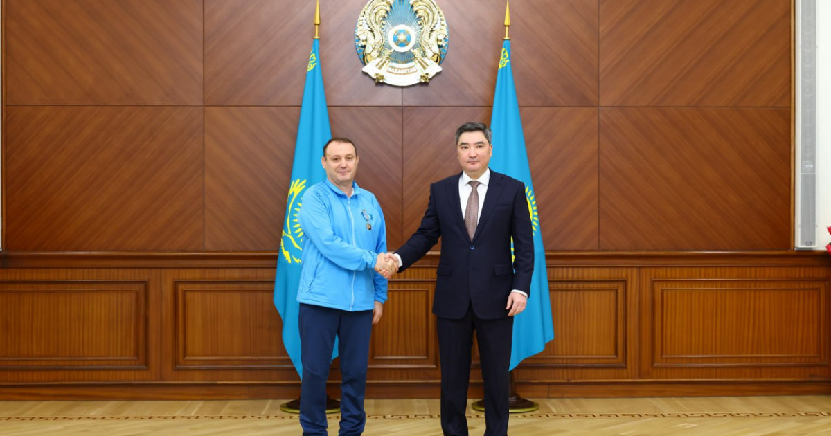 XXV жазғы Сурдлимпиада ойындары: Олжас Бектенов жеңімпаздарға мемлекеттік награда табыс етті