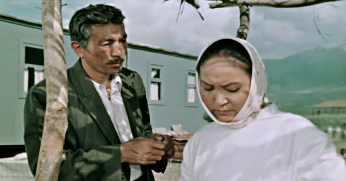 «Актер болу үшін ұшқан шыбынды ұстадым»: Қожаның «әкесі» болмақ ниеттенген «Қаратайдың» шын өмірі жайлы не білесіз?