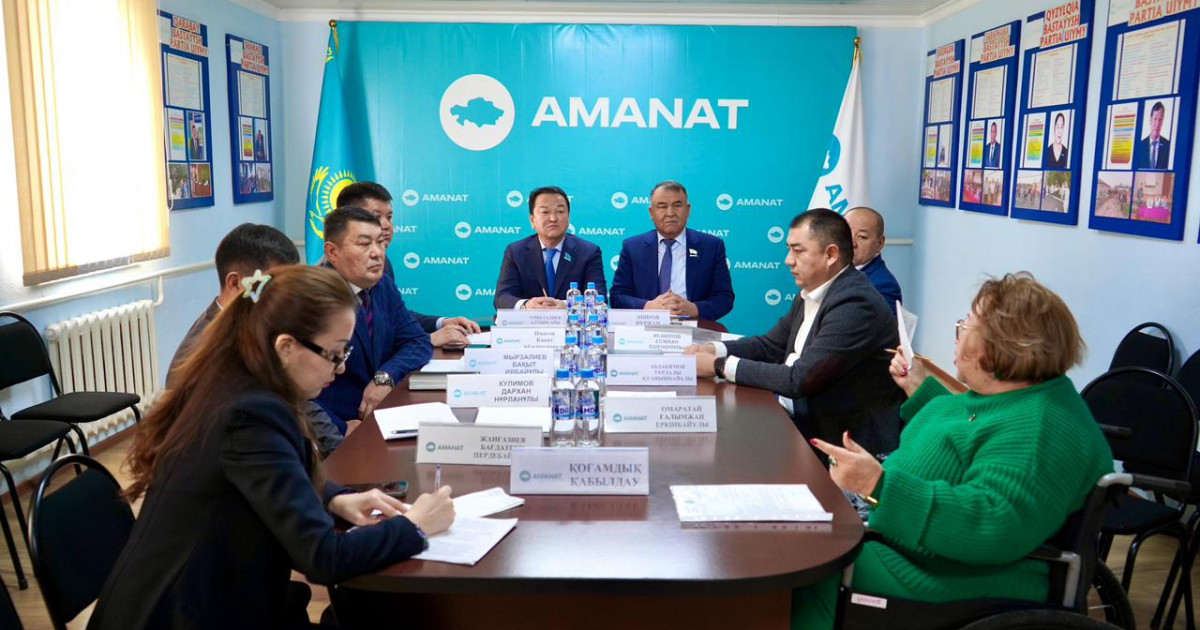«AMANAT»: Азаматтар депутаттар мен әкімдік өкілдеріне түрлі мәселемен жүгінді