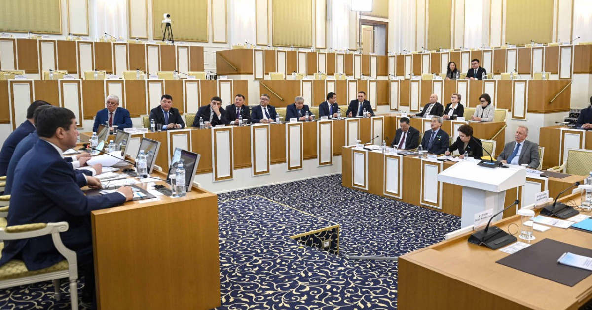 Еңбекке құқық пен әділ сот: Конституцияны жаңартудың басты тетіктері аталды