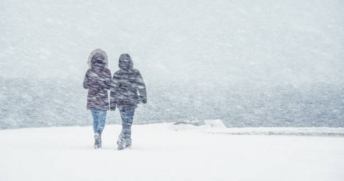 Қар жауып, бұрқасын жүреді: 1 қаңтарға ауа райы болжамы