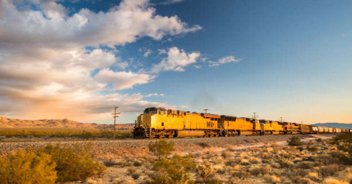 Отандық өндірушілерге тауарларды теміржол арқылы тасымалдау шығындары өтеледі