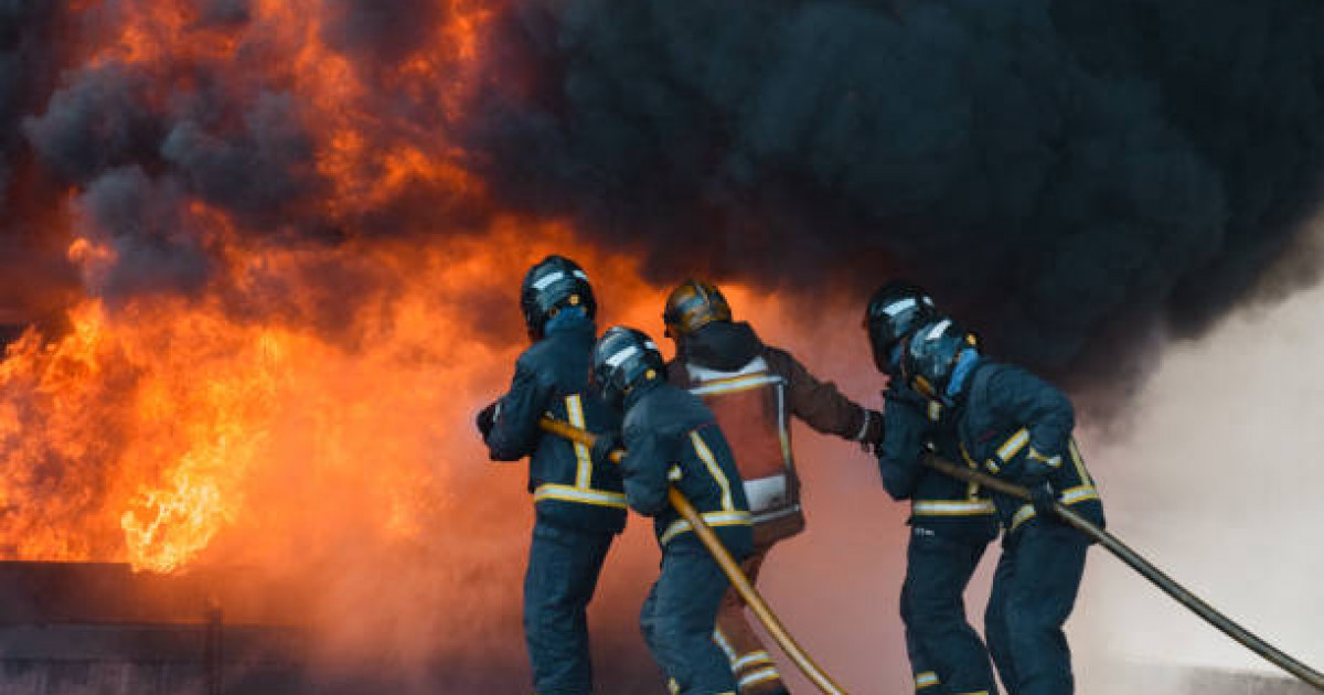 Павлодар облысында тұрғын үй өртеніп, екі бала қаза тапты