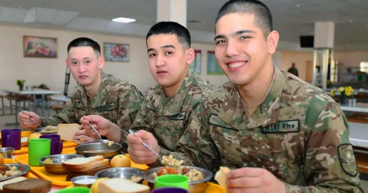 Әскерилердің асханасы: азық-түлік үлесі өсті, рацион кеңейді