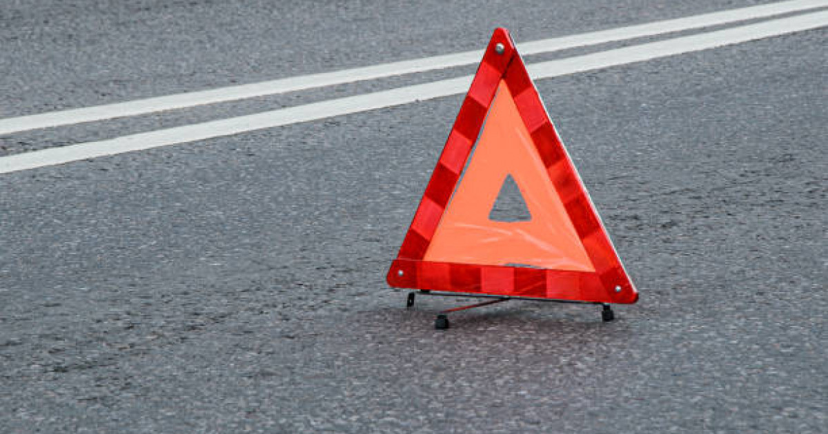 Алматыда ірі жол апаты: бес көлік пен автобус соқтығысты