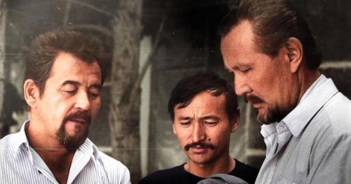 «Артыма көз салсам, өкінетін дүние көп»: Жүрсін Ерман ағынан жарылды