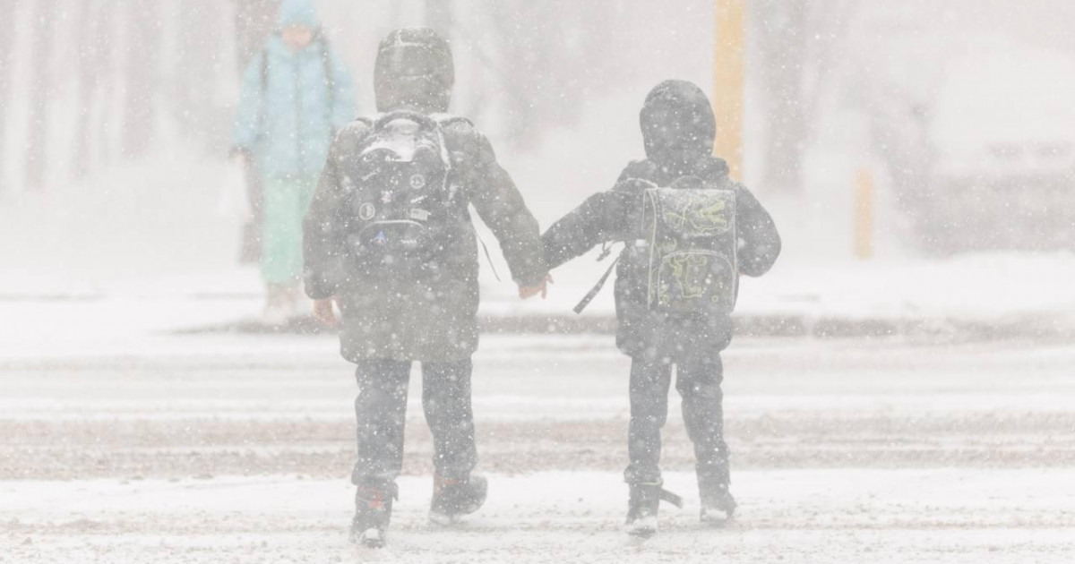 Астанада екінші ауысымдағы 0-9-сынып оқушылары қашықтан оқу форматына ауыстырылды