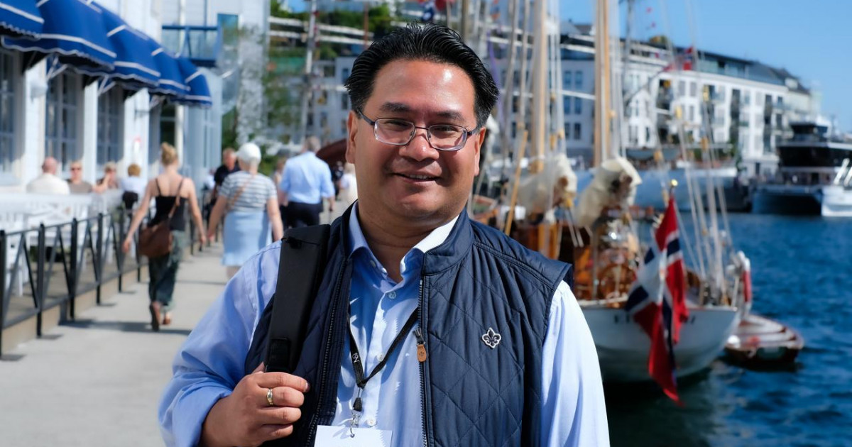 Гленн Холе: Конституцияға өзгеріс енгізу – тек ішкі саясат емес, сыртқы әлемге де белгі беру