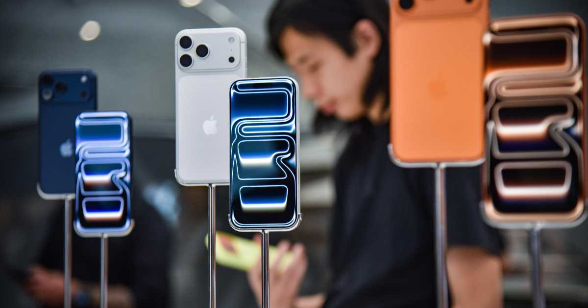 iPhone Қытайда күтпеген «камбэк» жасады