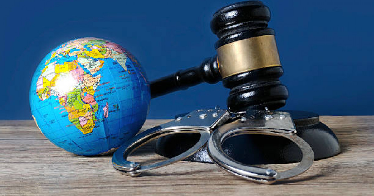 Шетелге қашқан алаяқ Түркиядан ұсталып, Қазақстанға жеткізілді